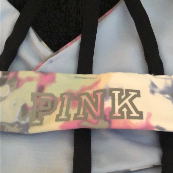 Victoria Secret medium sports bra - Picture 3 of 4